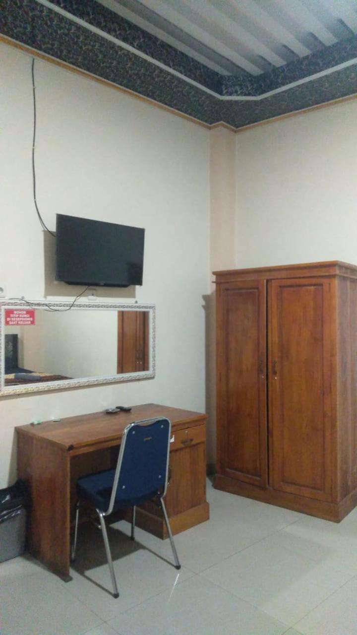 Wisma Reza Palopo Motel Dış mekan fotoğraf